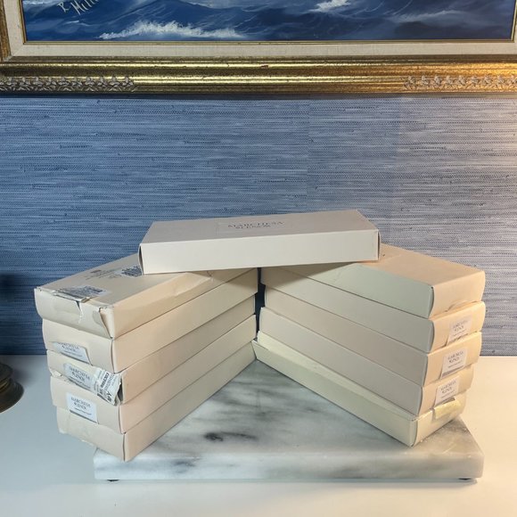 MARCHESA by LENOX - Imperial Caviar Gold Silverware - 5 Piece Place Settings - Picture 7 of 8